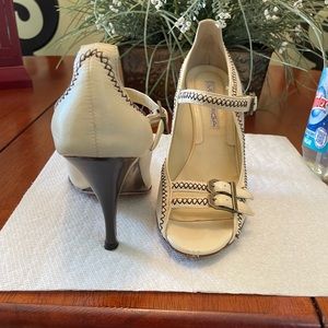 Via Spiga cream color with brown trim heel